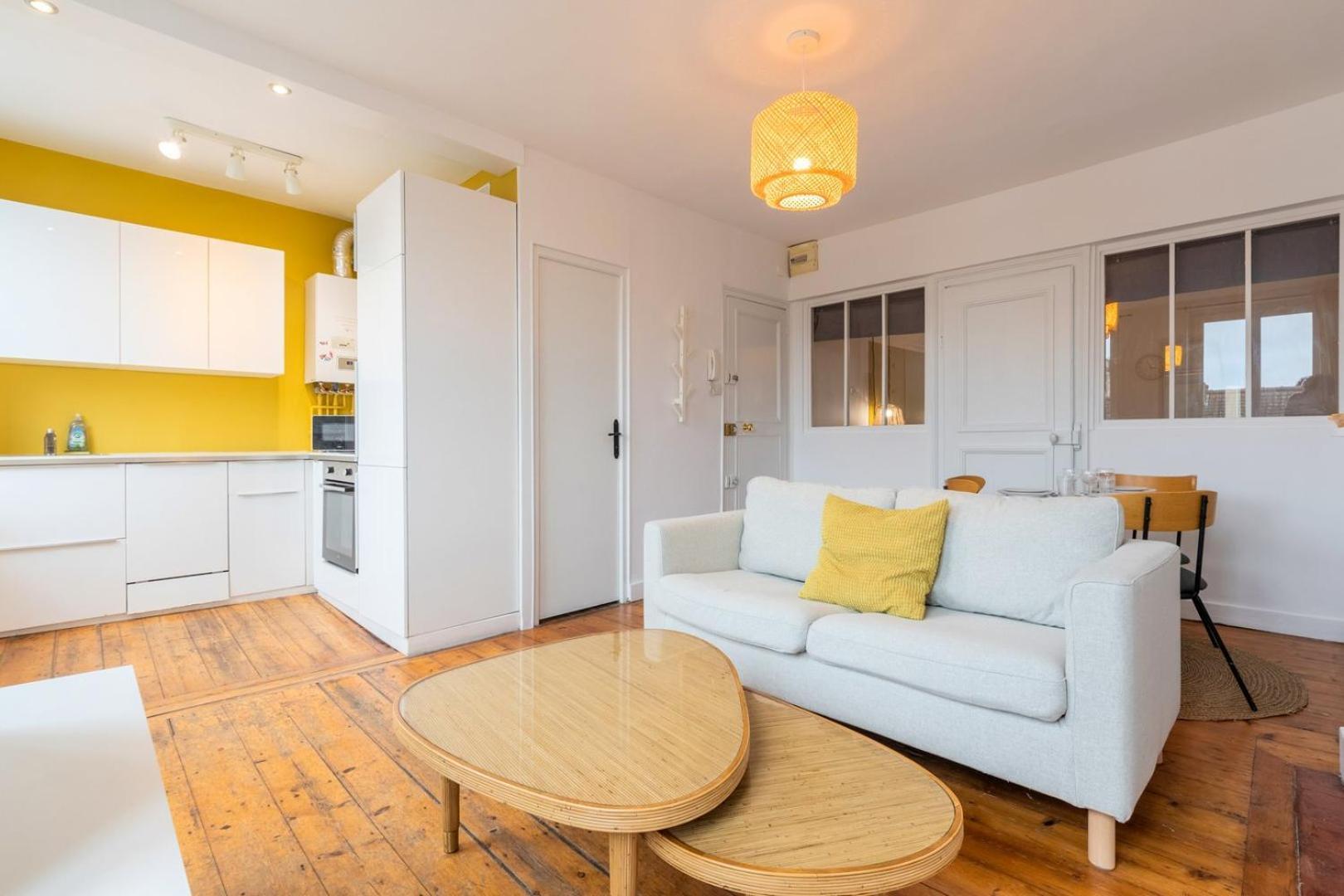 2-Bedroom Apartment Near Metro 릴 외부 사진