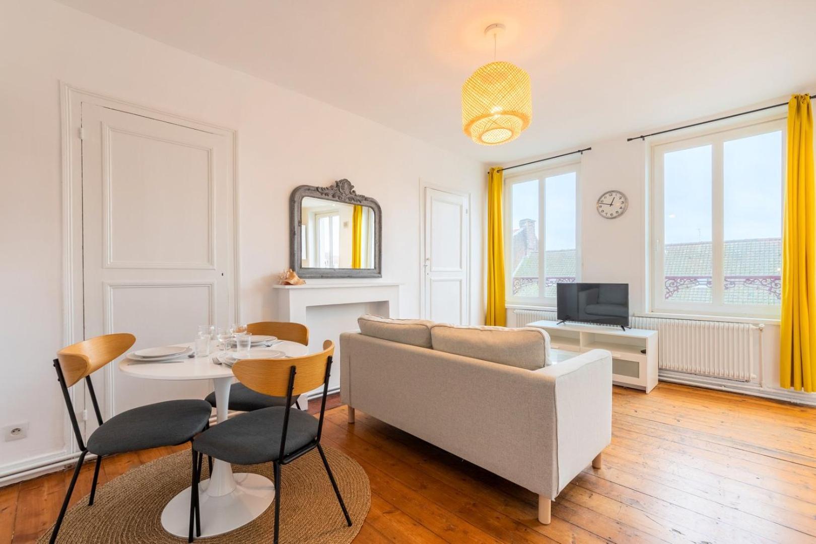 2-Bedroom Apartment Near Metro 릴 외부 사진